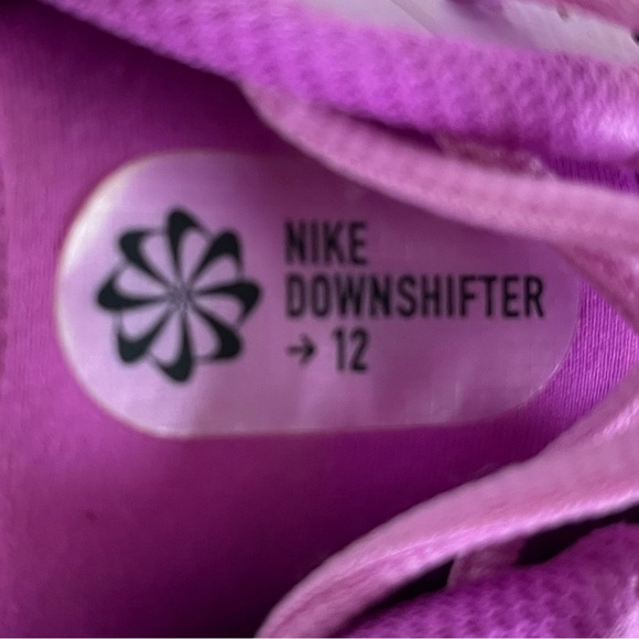 Nike Downshifter 12 Rush Fuchsia Purple 7Y / Women’s 8.5 - Picture 6 of 8